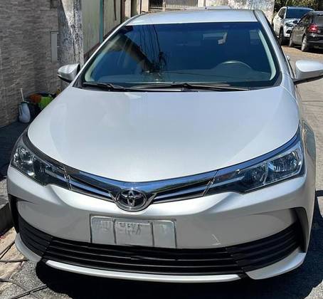 TOYOTA COROLLA 1.8 GLI 16V FLEX 4P AUTOMÁTICO